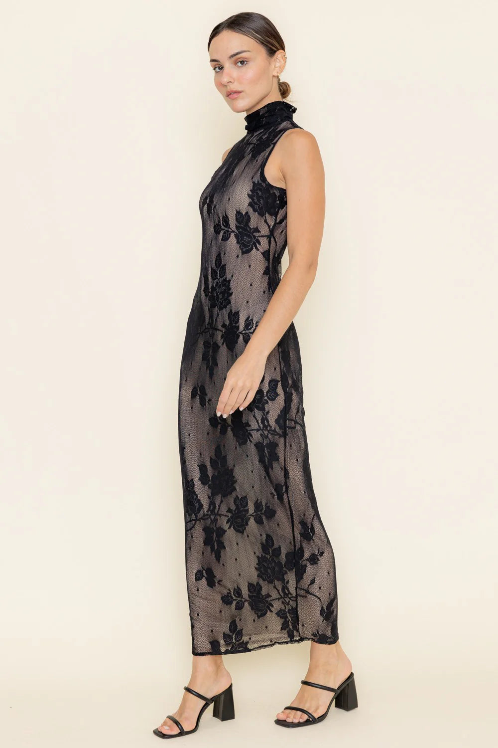 Vestido Lace Turtleneck Black