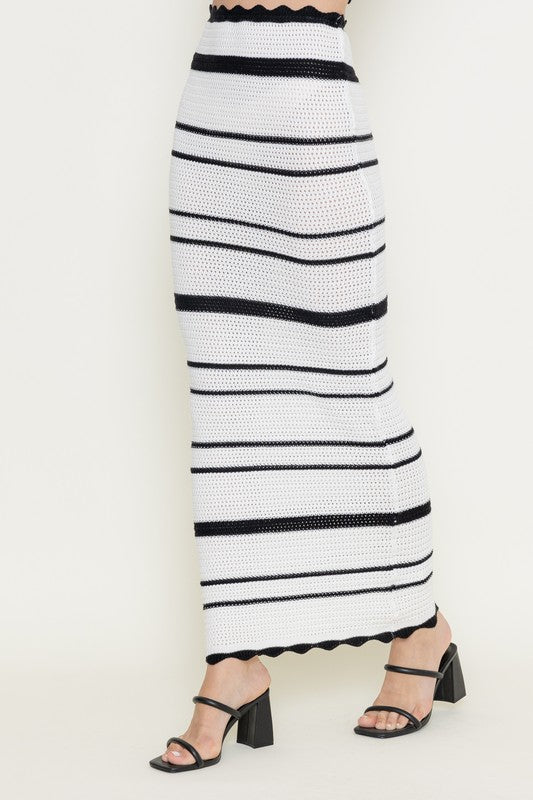 Falda Knit Black and White